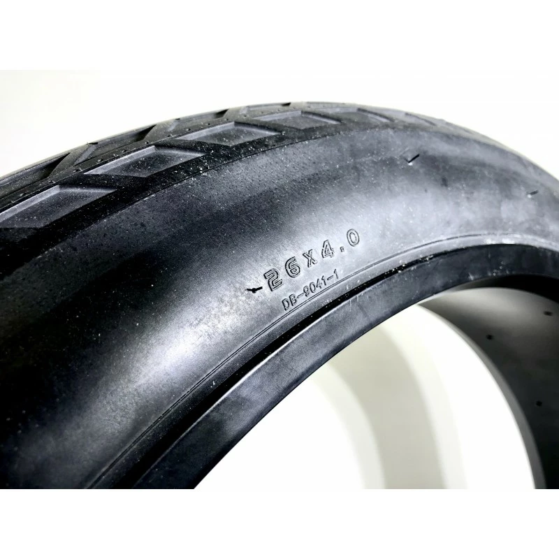 Custom Vélo Pneu Fatbike Fletwood 26 X 4.0 Noir 100-559 5 Custom Vélo Pneu Fatbike Fletwood 26 X 4.0 Noir 100-559 – Image 5